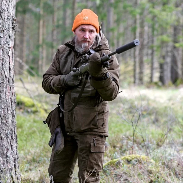 Pinewood Abisko Brown jahiriiete komplekt